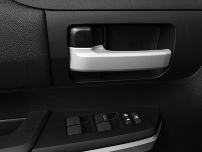 2017 Toyota Tundra 4WD SR5