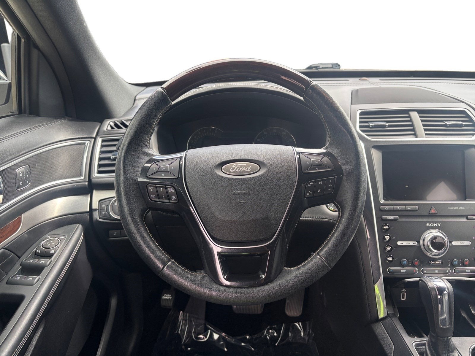 2019 Ford Explorer Platinum