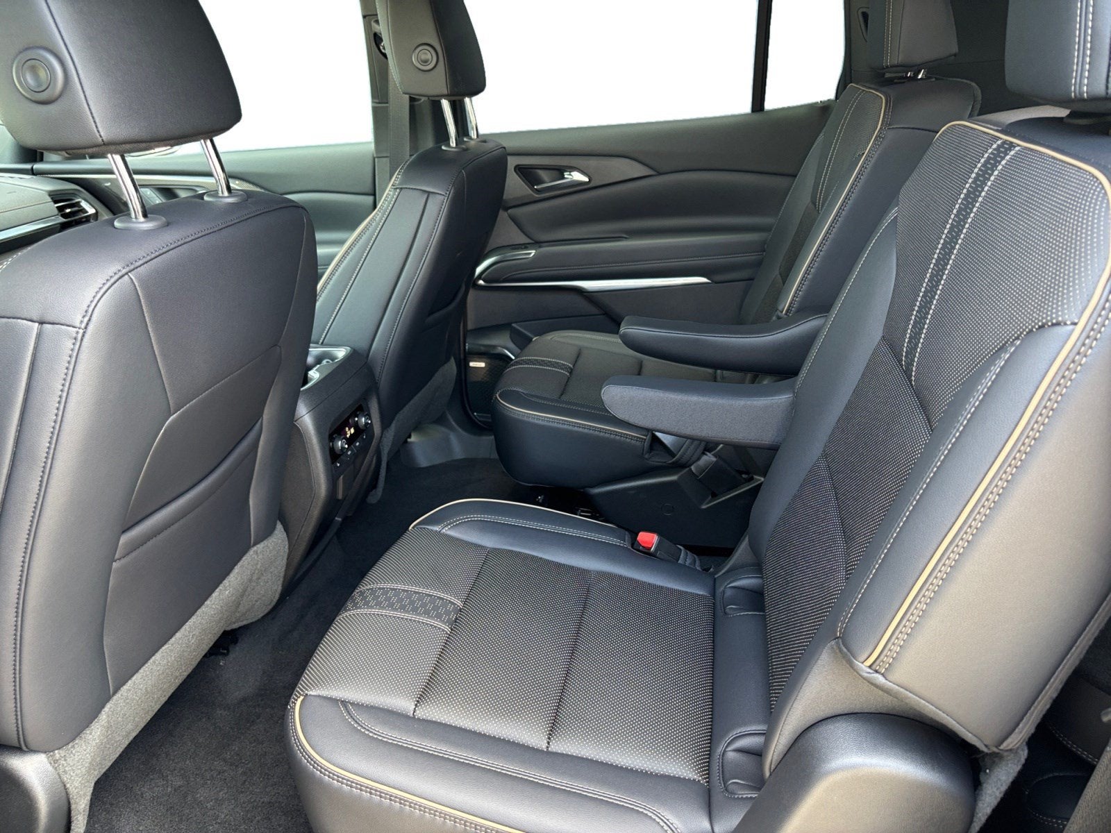 2026 Chevrolet Traverse AWD High Country