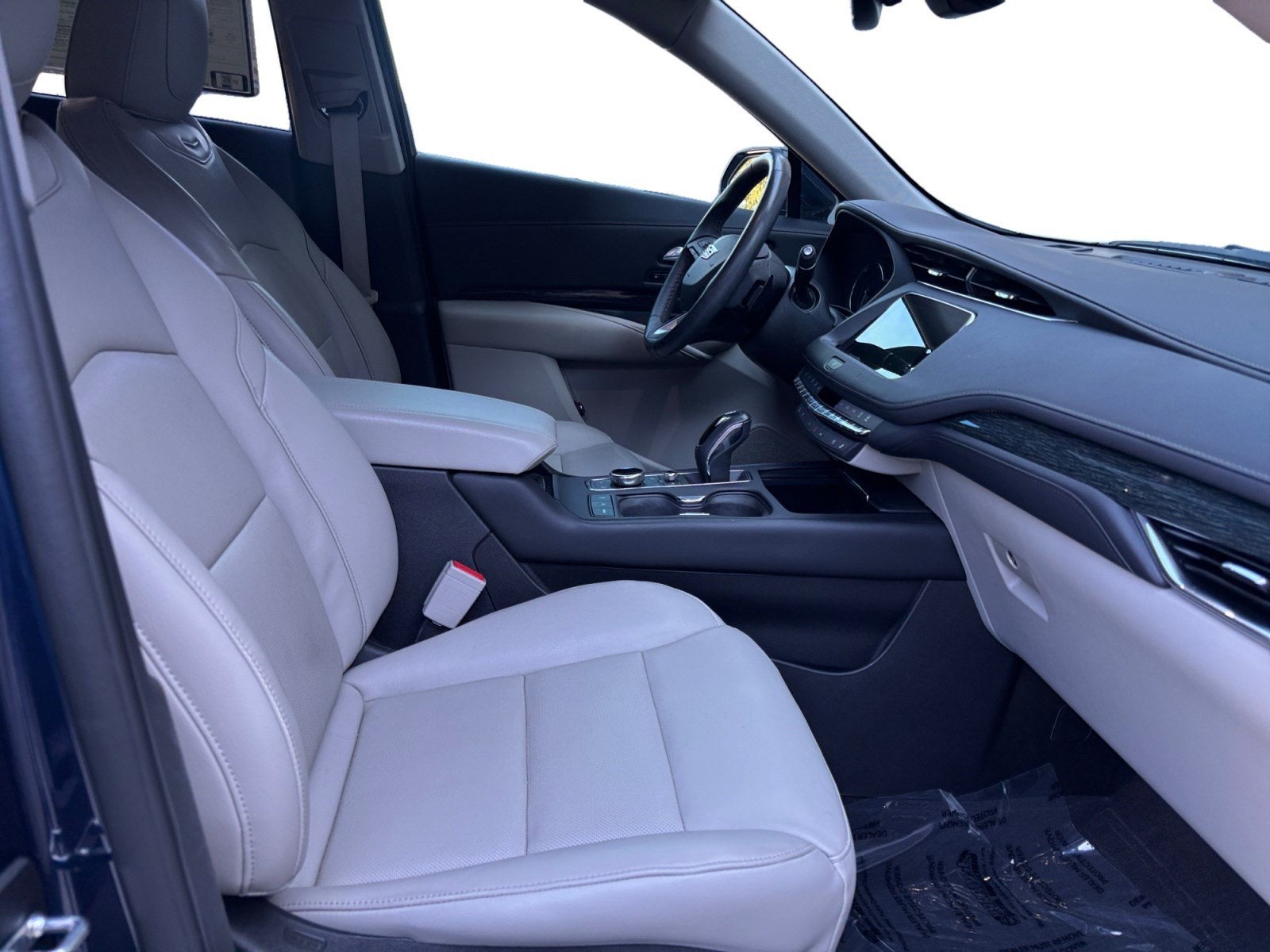 2019 Cadillac XT4 FWD Premium Luxury