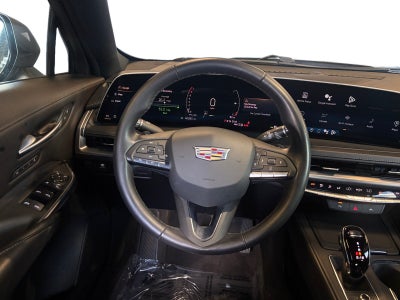 2024 Cadillac XT4 AWD Premium Luxury