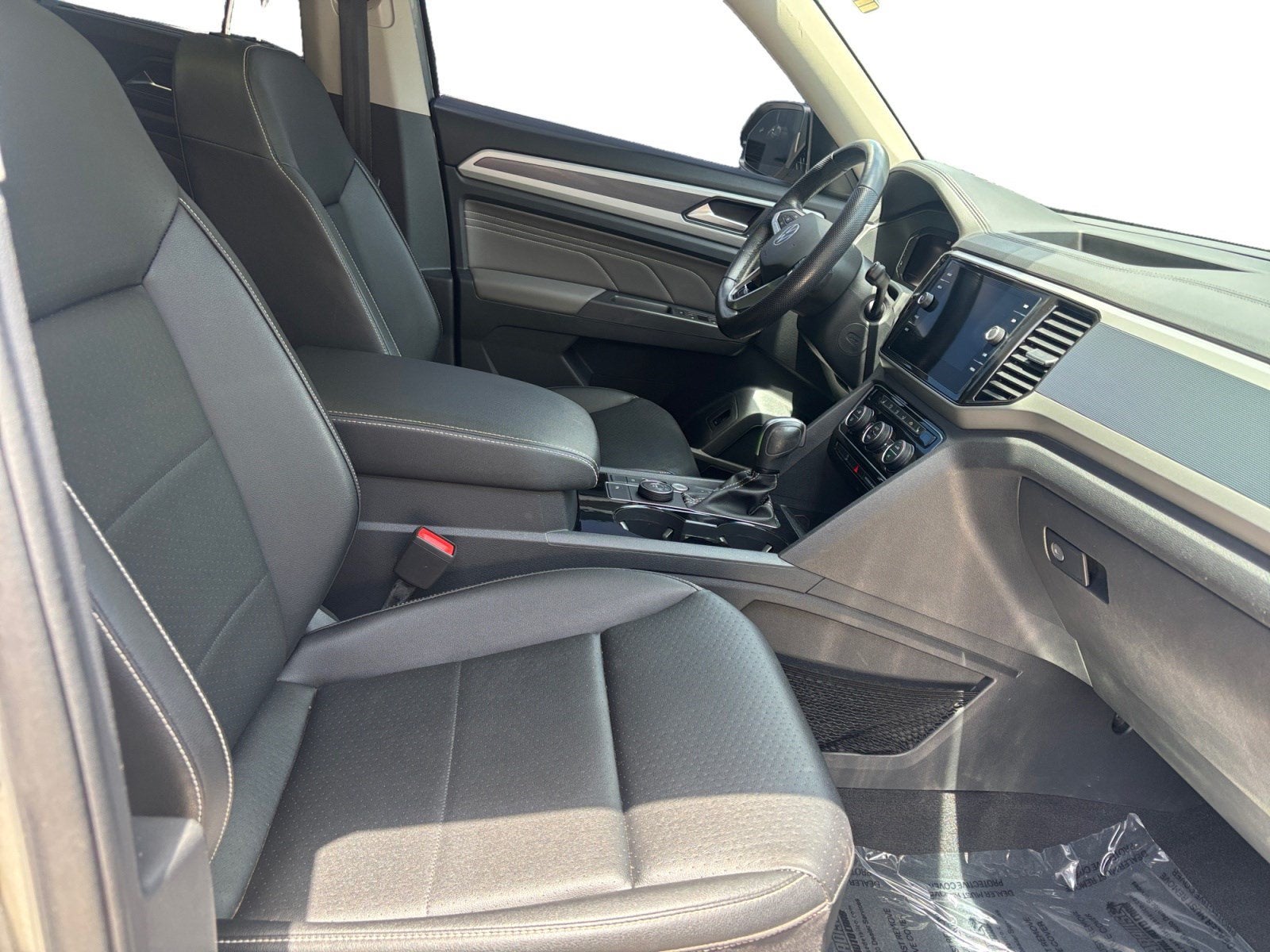 2023 Volkswagen Atlas 3.6L V6 SEL R-Line Black