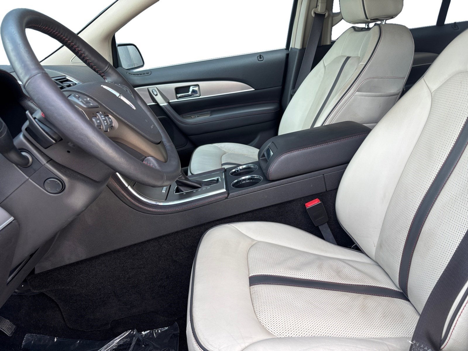 2014 Lincoln MKX Base