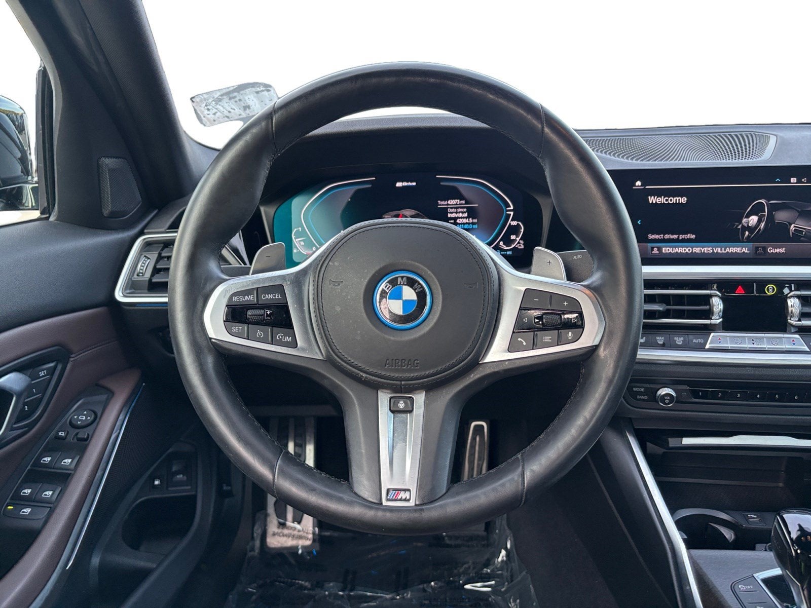 2022 BMW 3 Series 330e