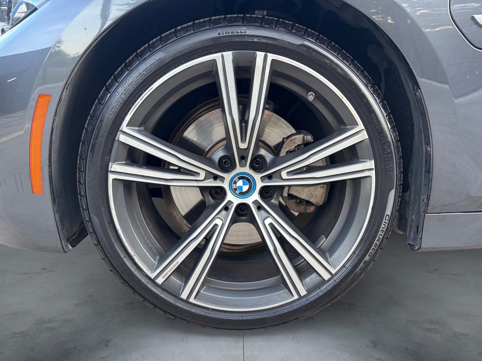 2022 BMW 3 Series 330e