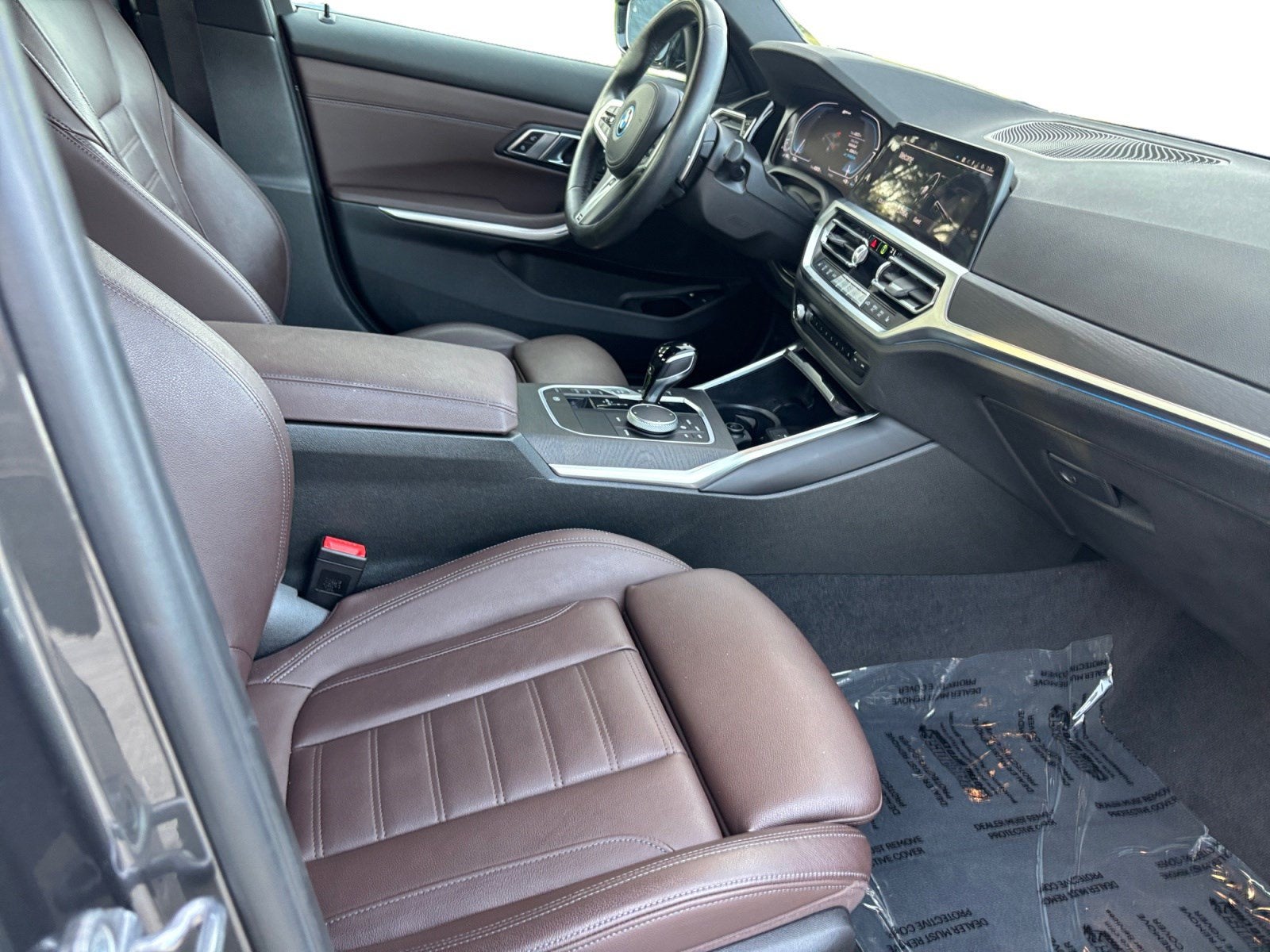 2022 BMW 3 Series 330e