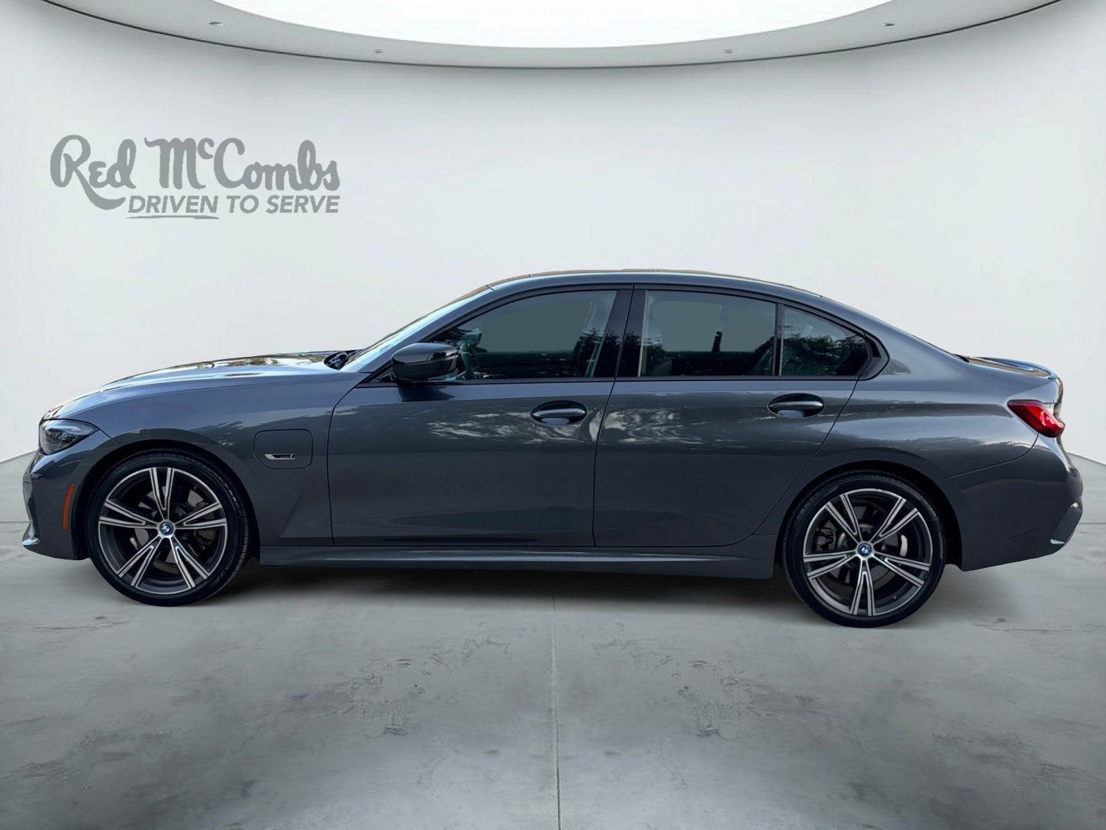 2022 BMW 3 Series 330e