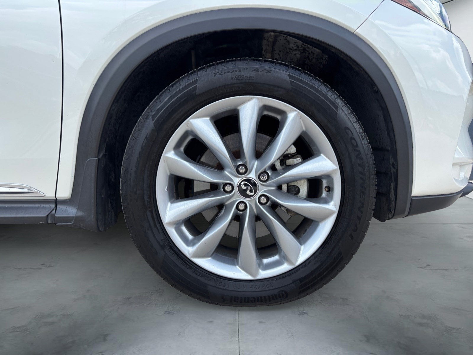 2019 INFINITI QX50 LUXE