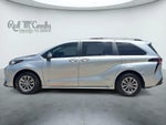 2023 Toyota Sienna LE