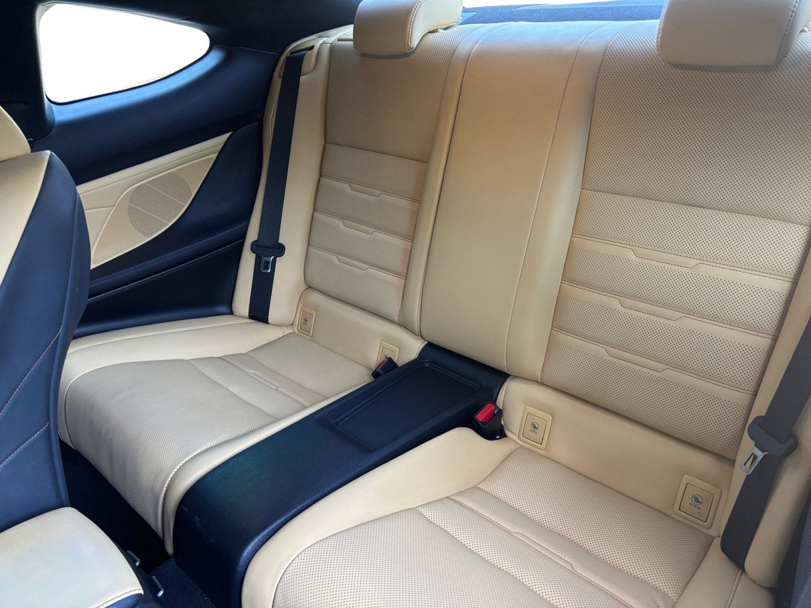 2016 Lexus RC 200t 200t
