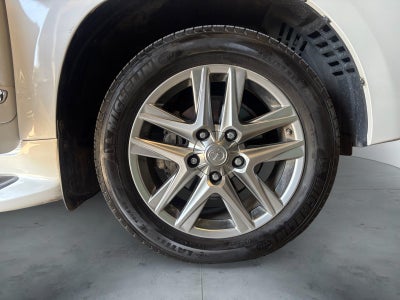 2014 Lexus LX 570 570