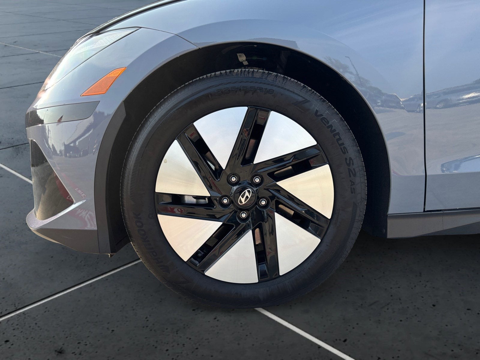 2025 Hyundai IONIQ 6 SE