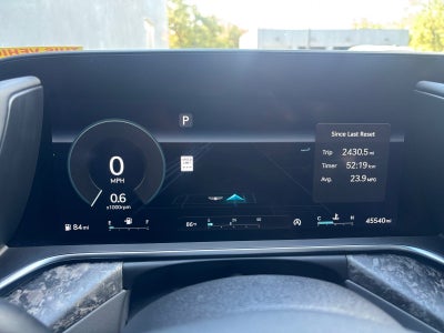 2023 Genesis G90 e-SC