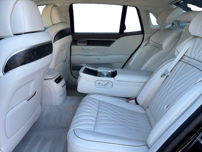 2025 Genesis G90 e-SC