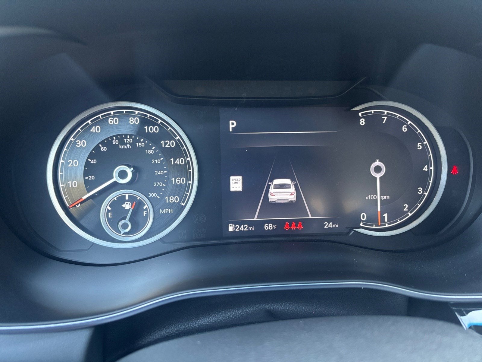 2026 Genesis G70 2.5T Prestige