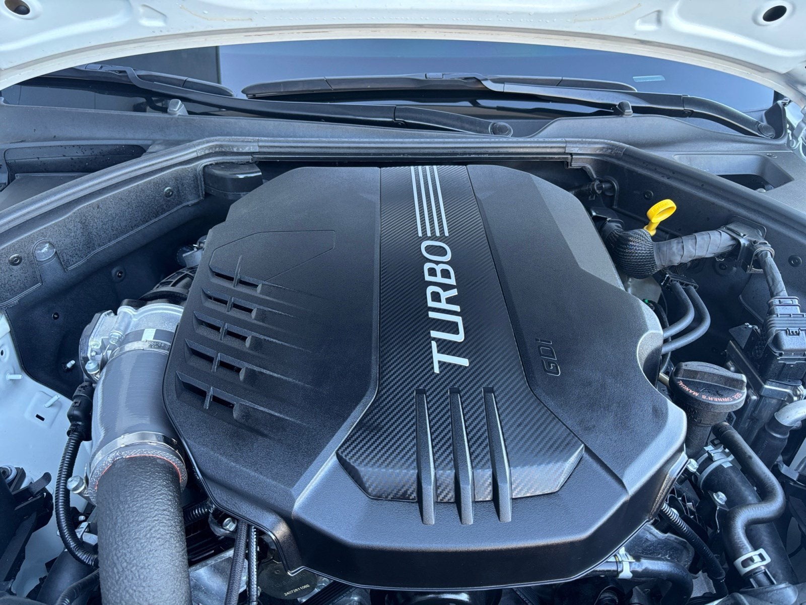 2025 Genesis G70 3.3T Sport Advanced