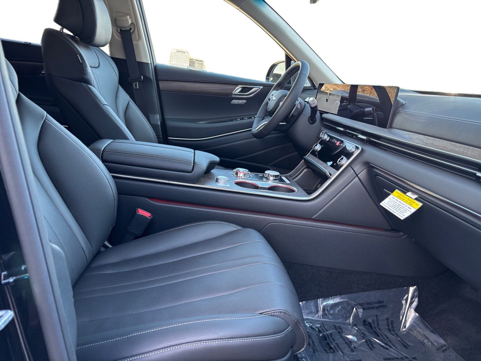 2025 Genesis GV80 Select