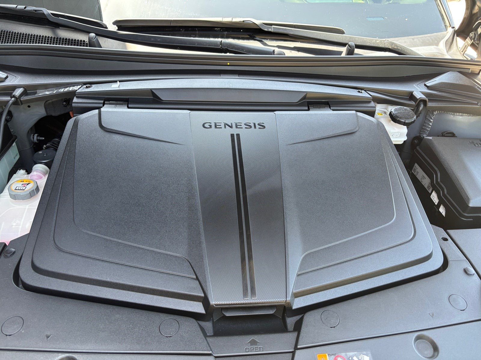 2023 Genesis GV60 Performance