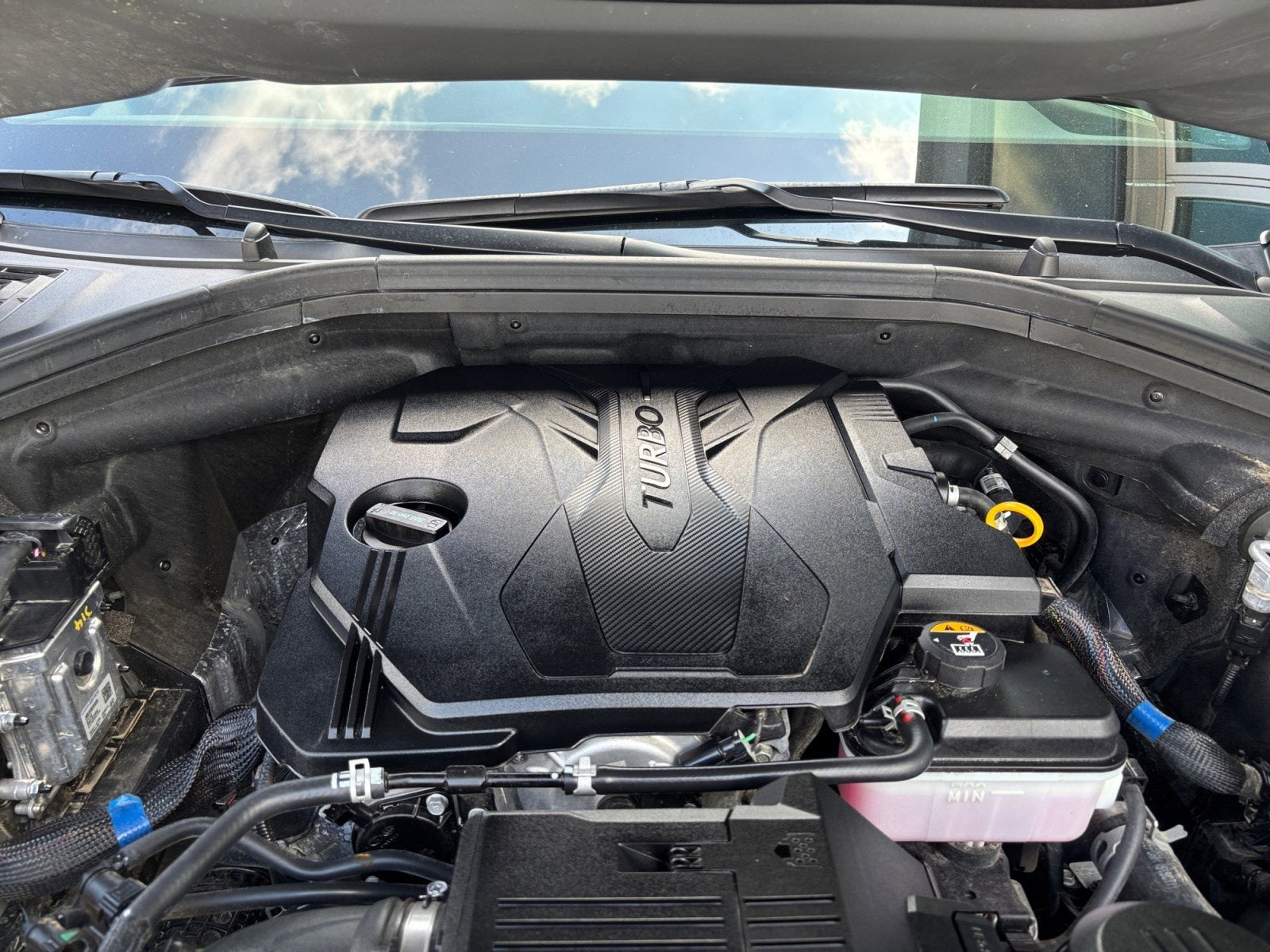 2023 Genesis GV70 2.5T