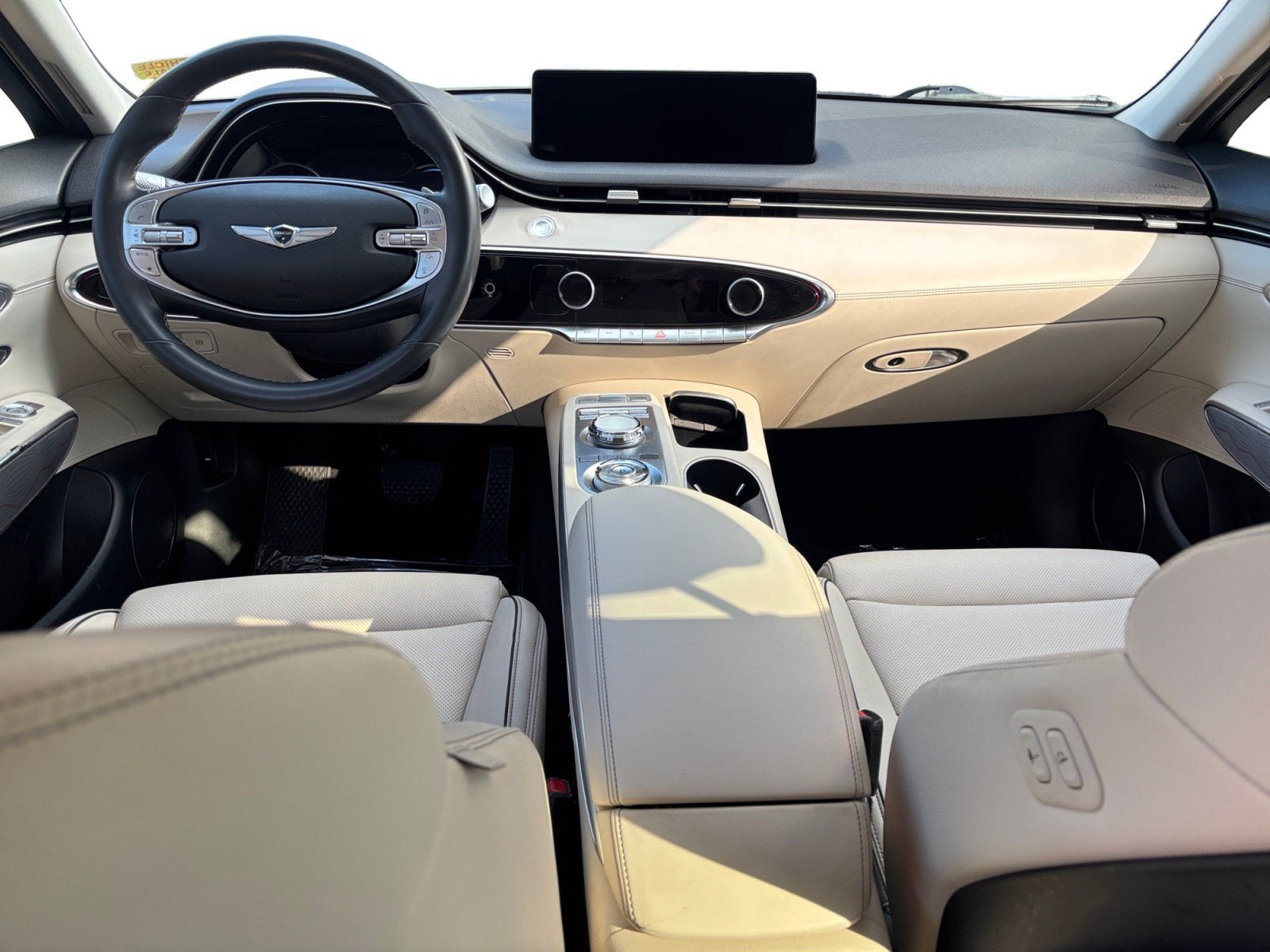 2022 Genesis GV70 2.5T