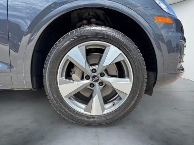 2020 Audi Q5 Titanium Premium