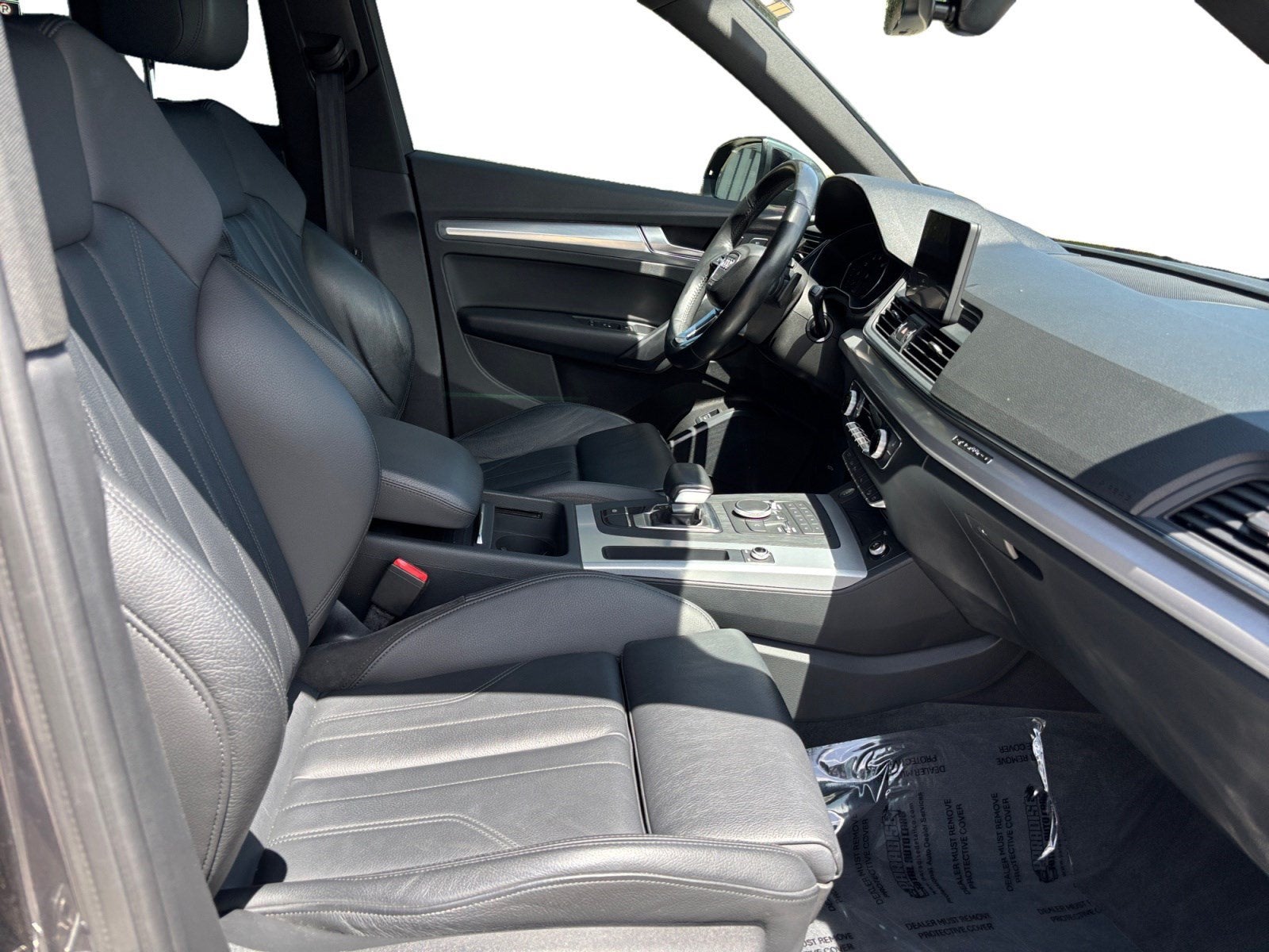 2020 Audi Q5 Titanium Premium