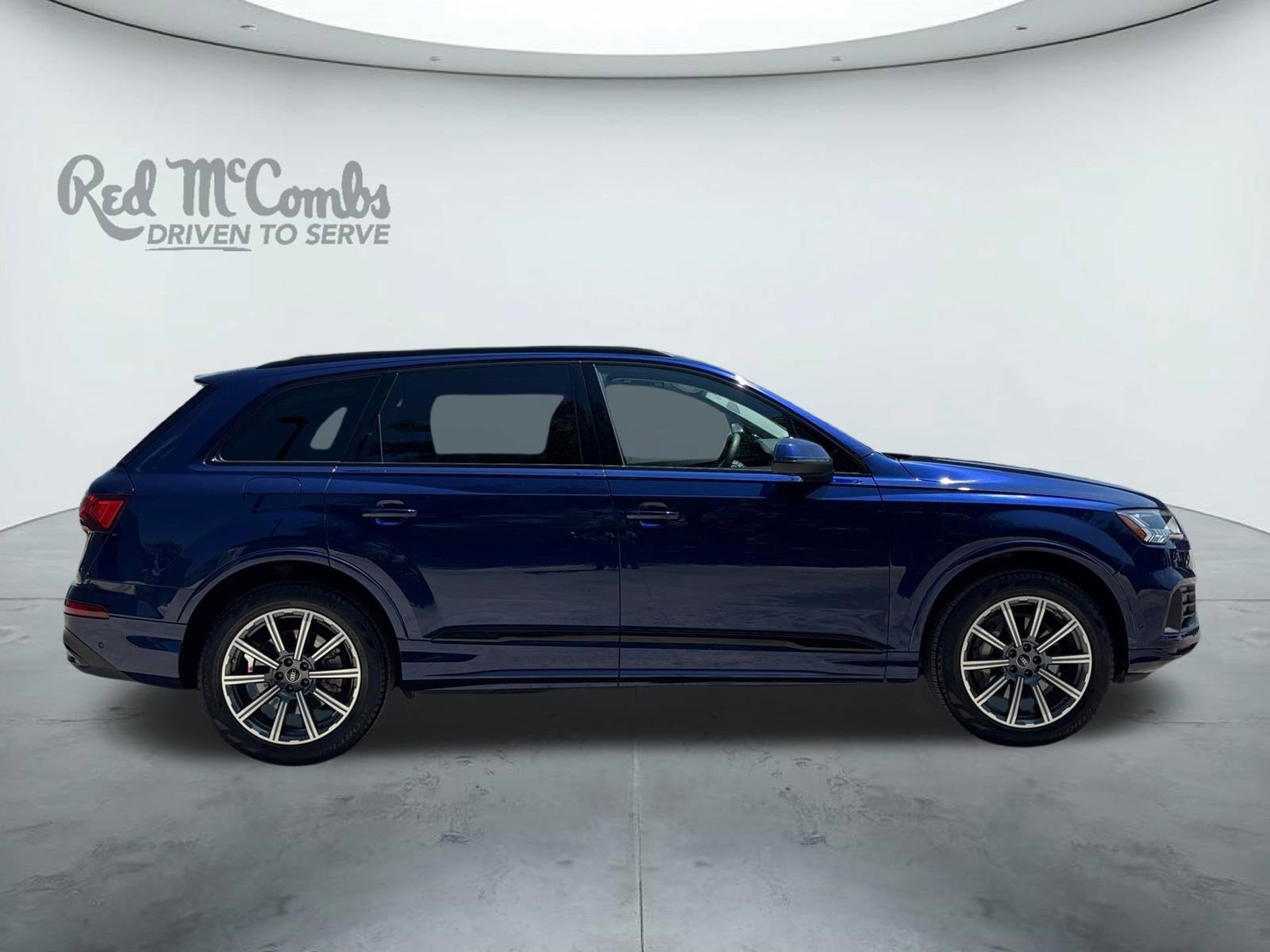 2023 Audi Q7 Premium Plus