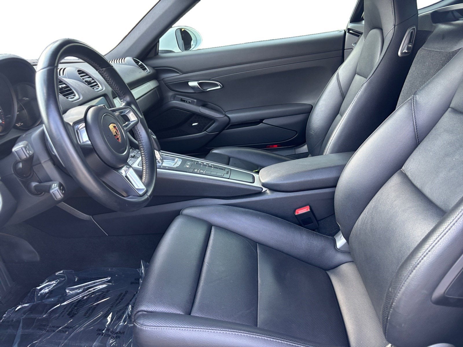 2019 Porsche 718 Cayman 2DR COUPE