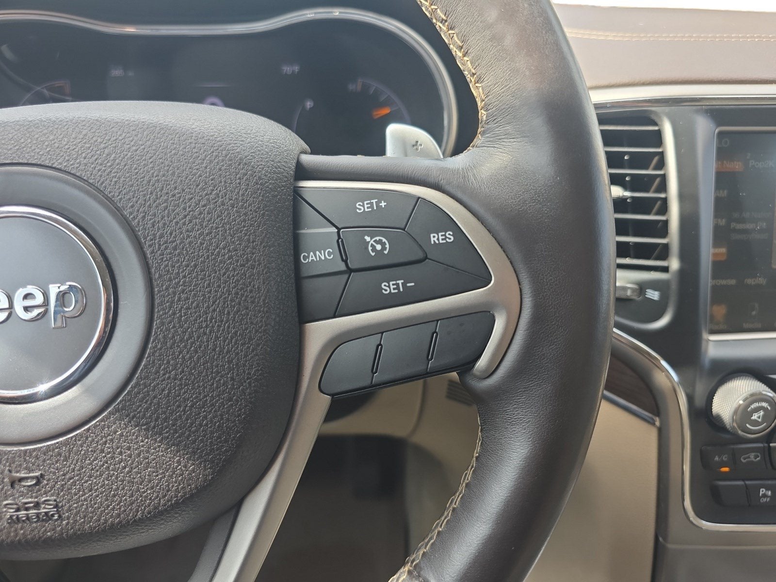 2017 Jeep Grand Cherokee Overland