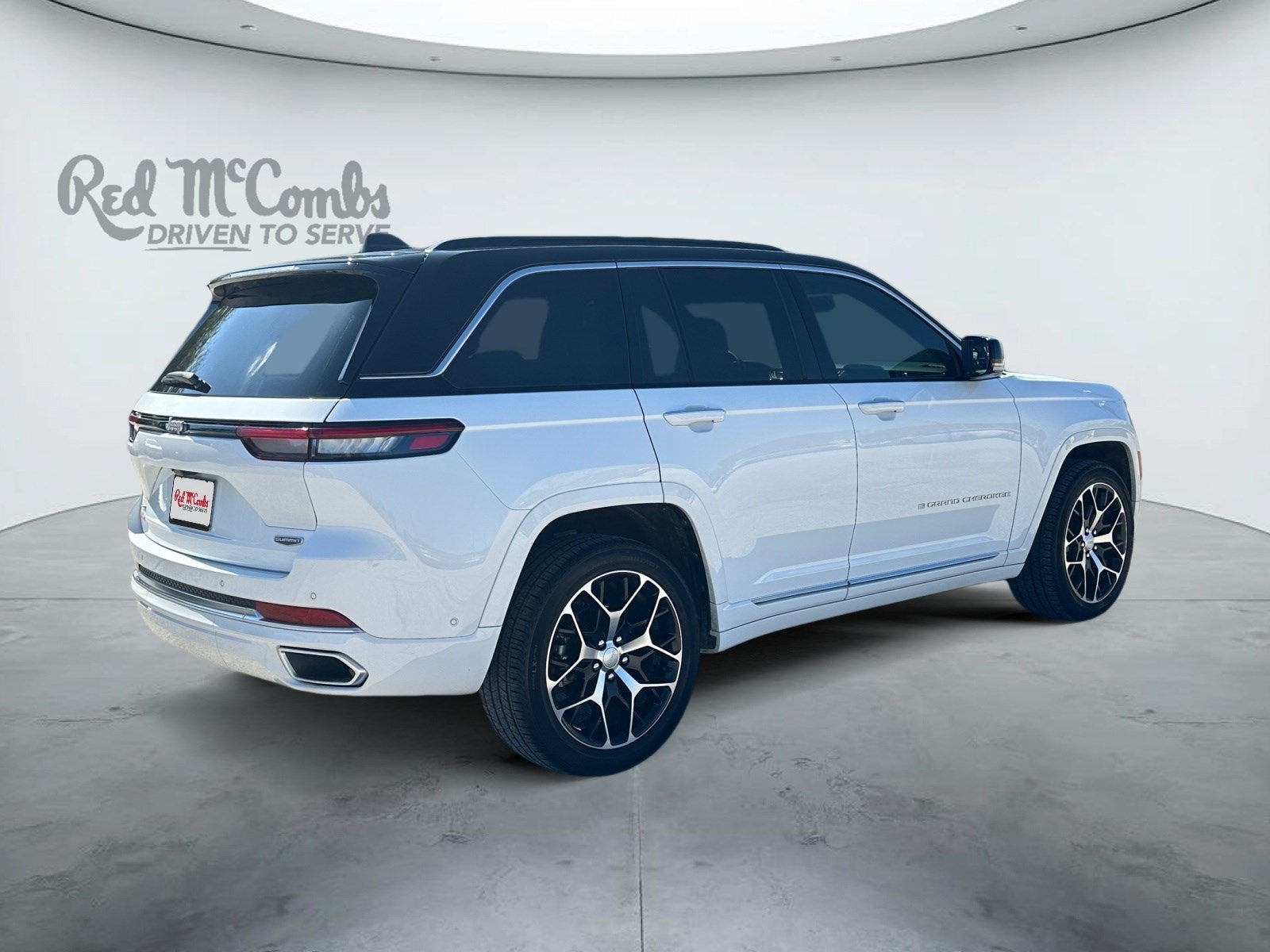 2025 Jeep Grand Cherokee Summit Reserve