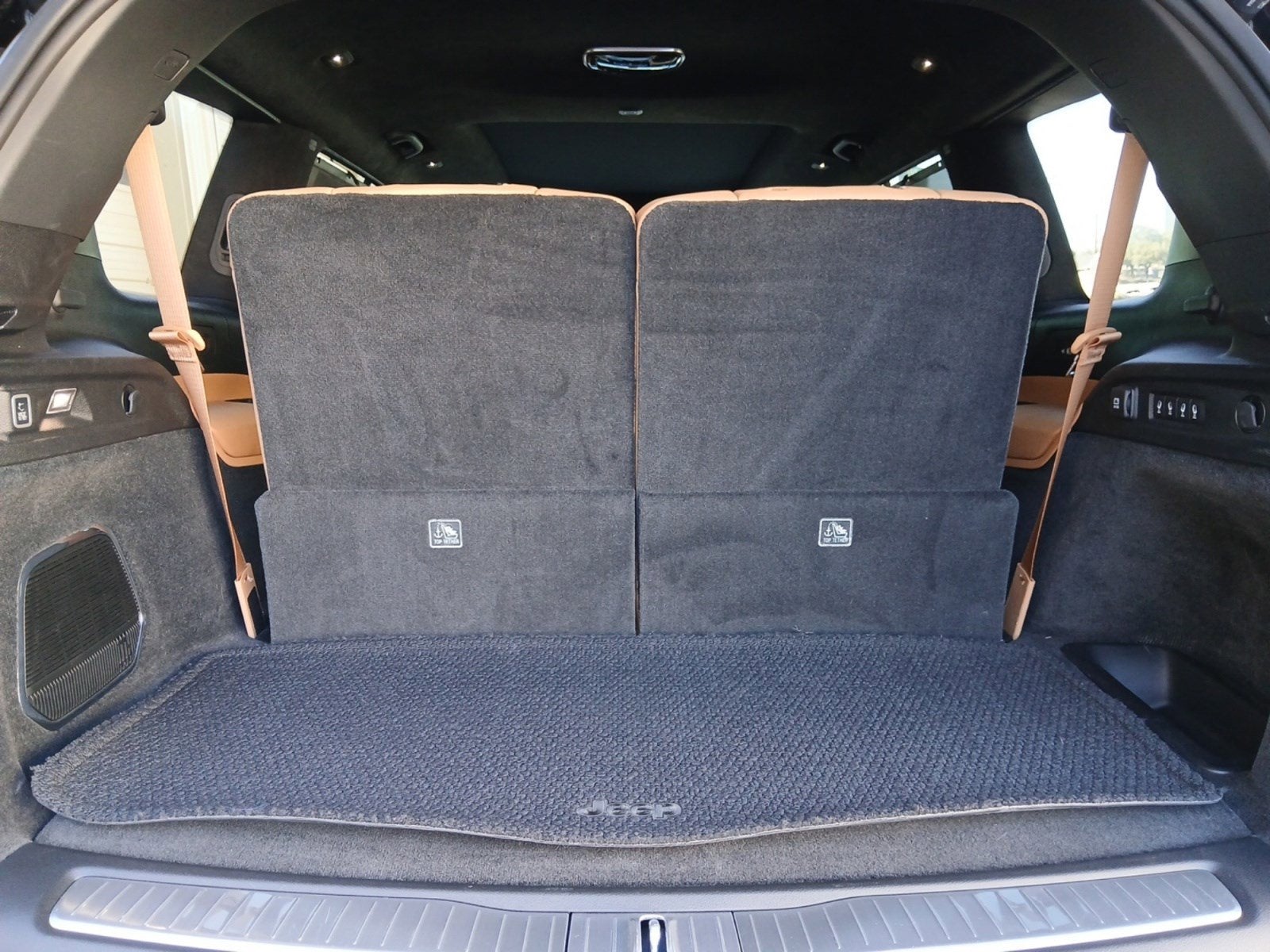 2021 Jeep Grand Cherokee L Summit Reserve