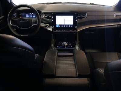 2025 Jeep Wagoneer Series II Overland