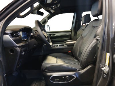 2025 Jeep Wagoneer Series II Overland