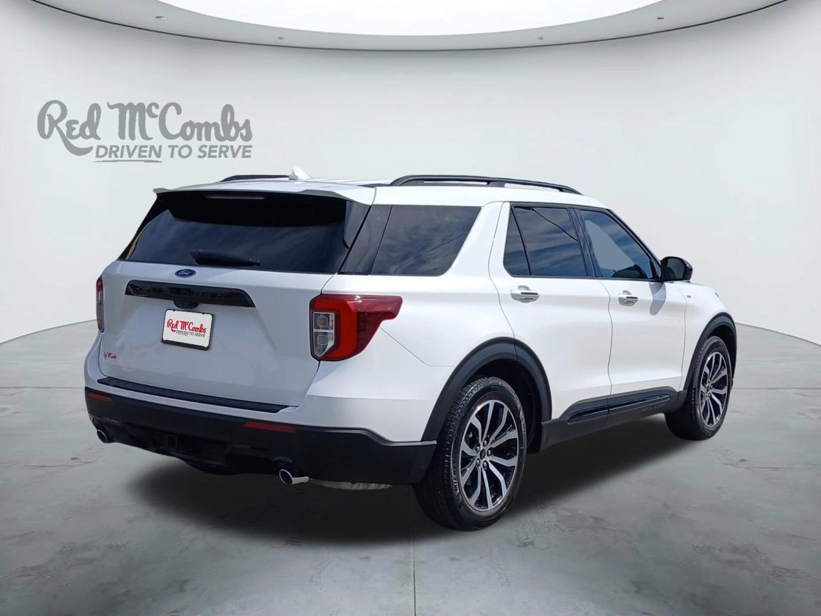 2024 Ford Explorer ST-Line