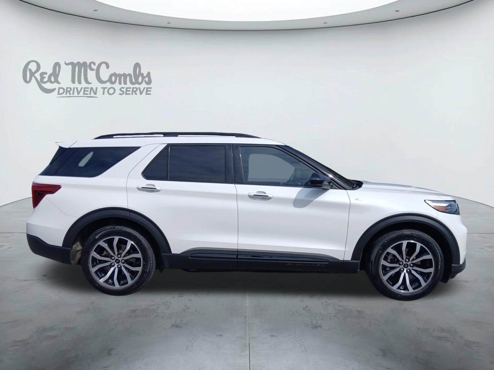 2024 Ford Explorer ST-Line