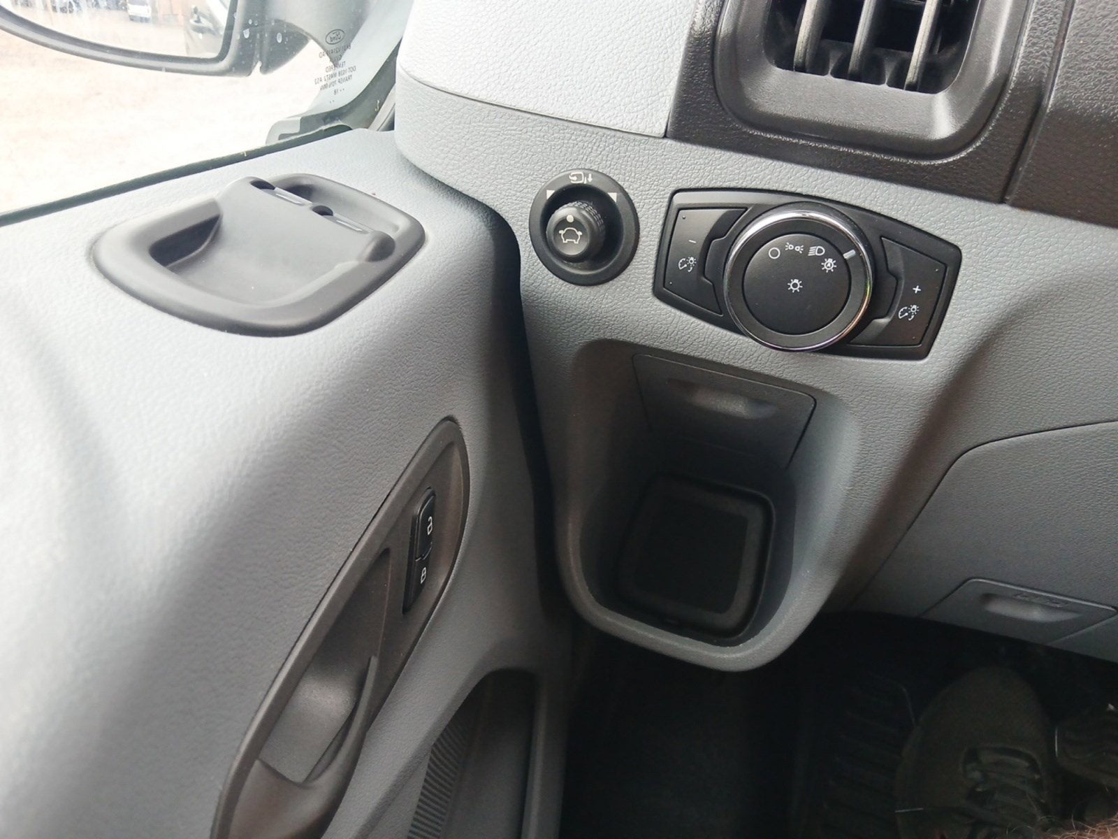 2018 Ford Transit Passenger Wagon XLT