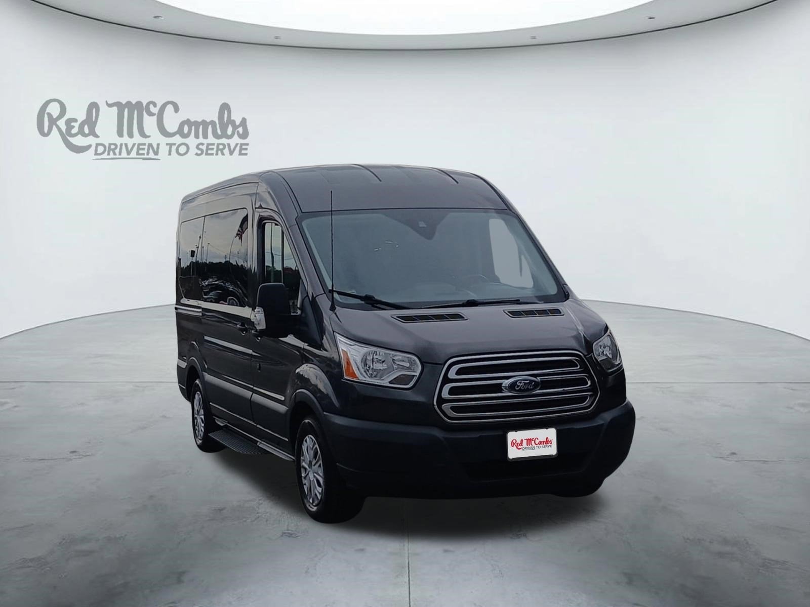 2018 Ford Transit Passenger Wagon XLT