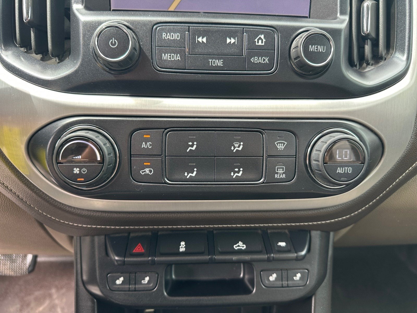 2016 GMC Canyon 4WD SLT