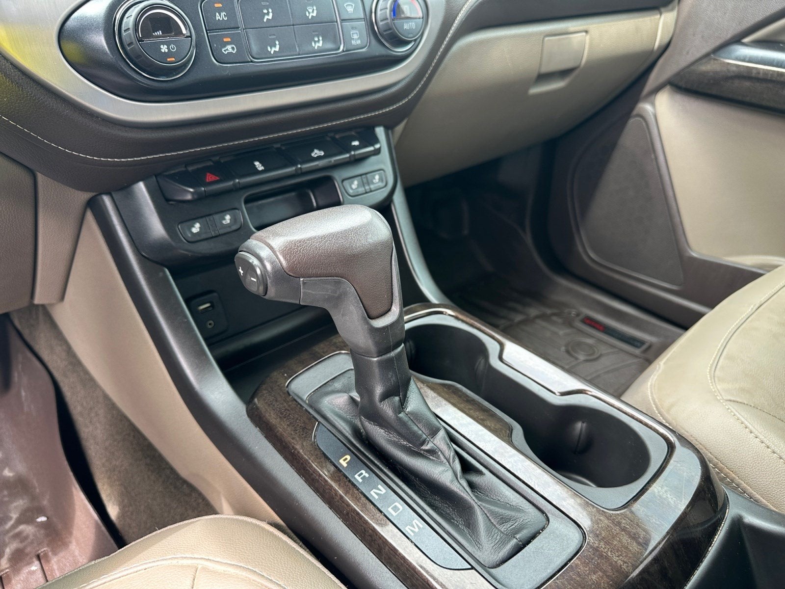 2016 GMC Canyon 4WD SLT