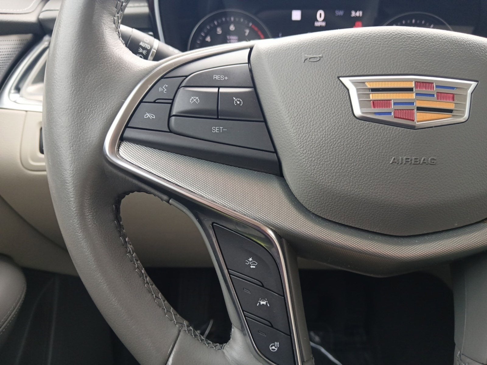 2021 Cadillac XT5 FWD Premium Luxury