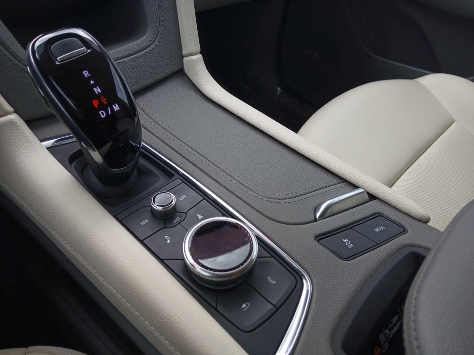 2021 Cadillac XT5 FWD Premium Luxury