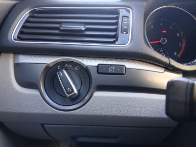 2018 Volkswagen Passat R-Line