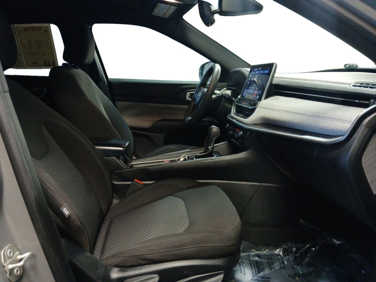 2023 Jeep Compass Sport