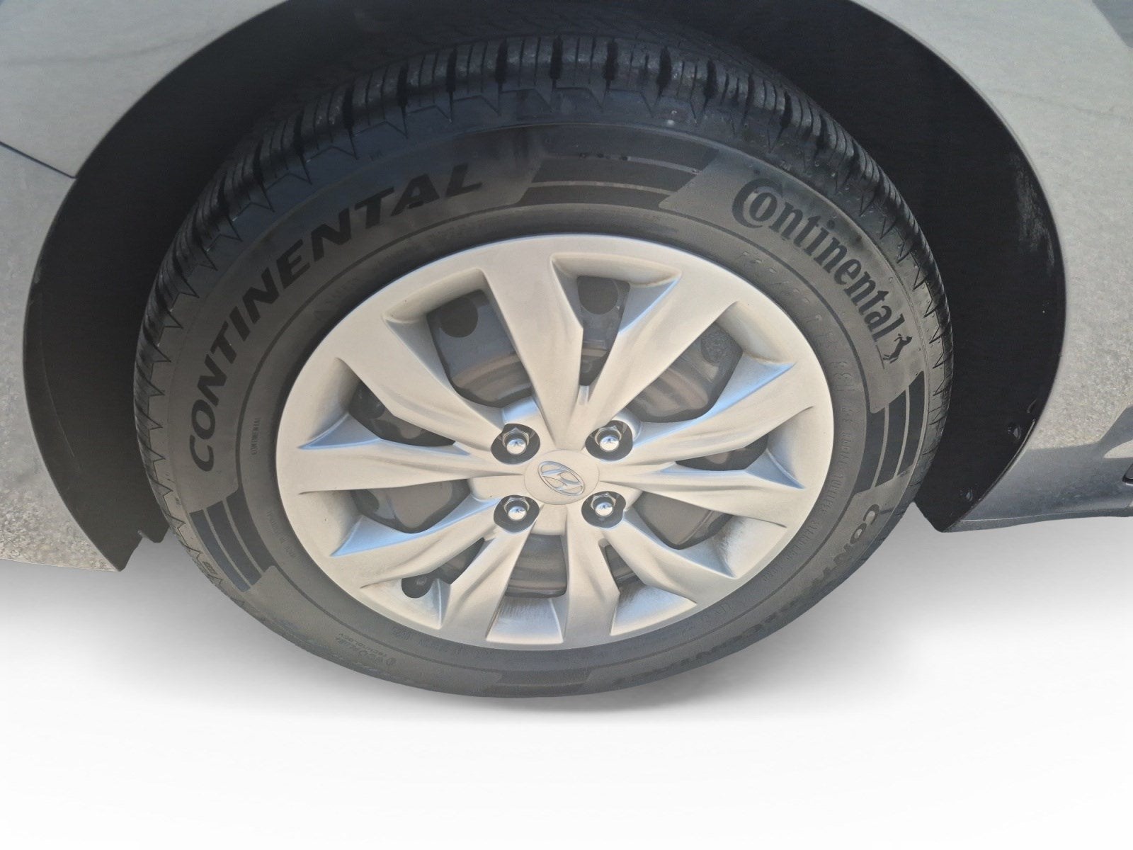 2018 Hyundai Accent SE