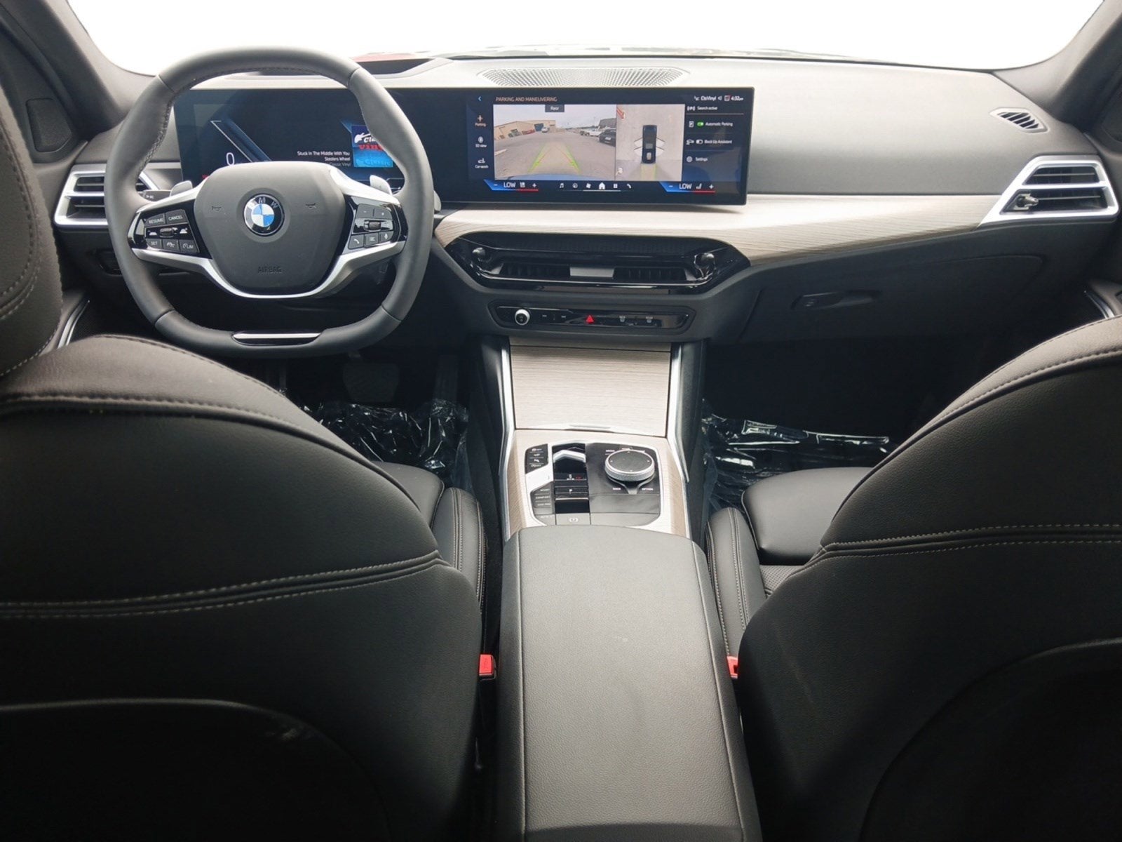 2025 BMW 3 Series 330i