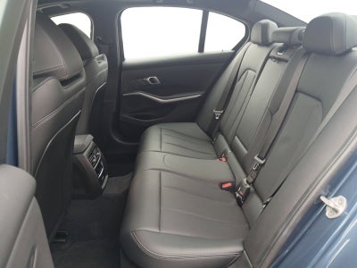 2025 BMW 3 Series 330i