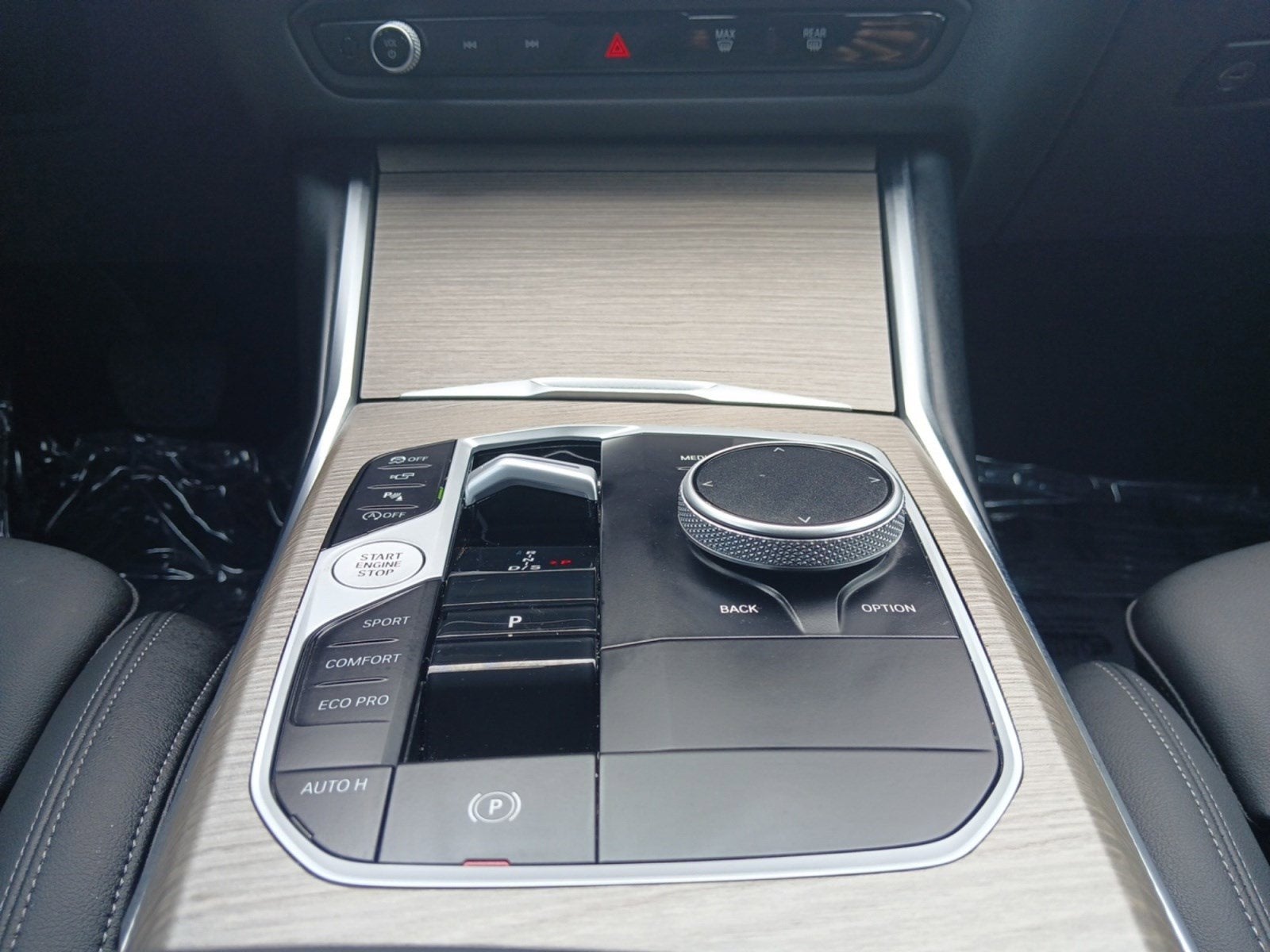 2025 BMW 3 Series 330i