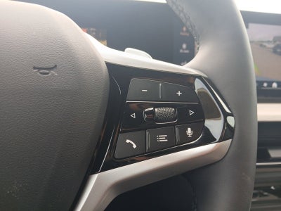 2025 BMW 3 Series 330i