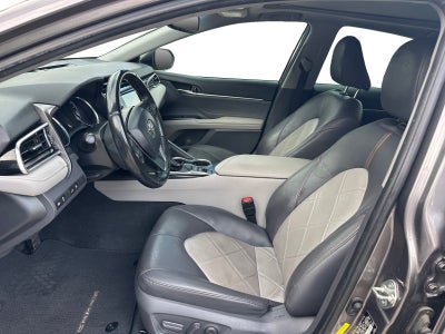 2018 Toyota Camry XLE