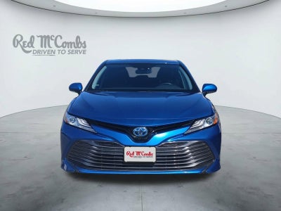 2020 Toyota Camry Hybrid XLE